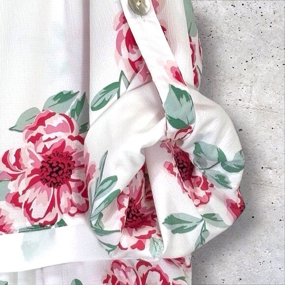 Calessa Tunic Top White Pink Floral Frenzy 2X Roll Tab Sleeves Pockets Button Up - Picture 7 of 9